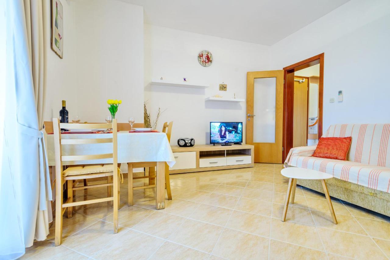 Apartmani Nena Zadar Exteriör bild
