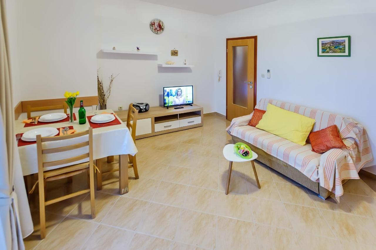 Apartmani Nena Zadar Exteriör bild