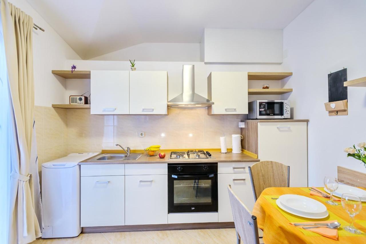 Apartmani Nena Zadar Exteriör bild