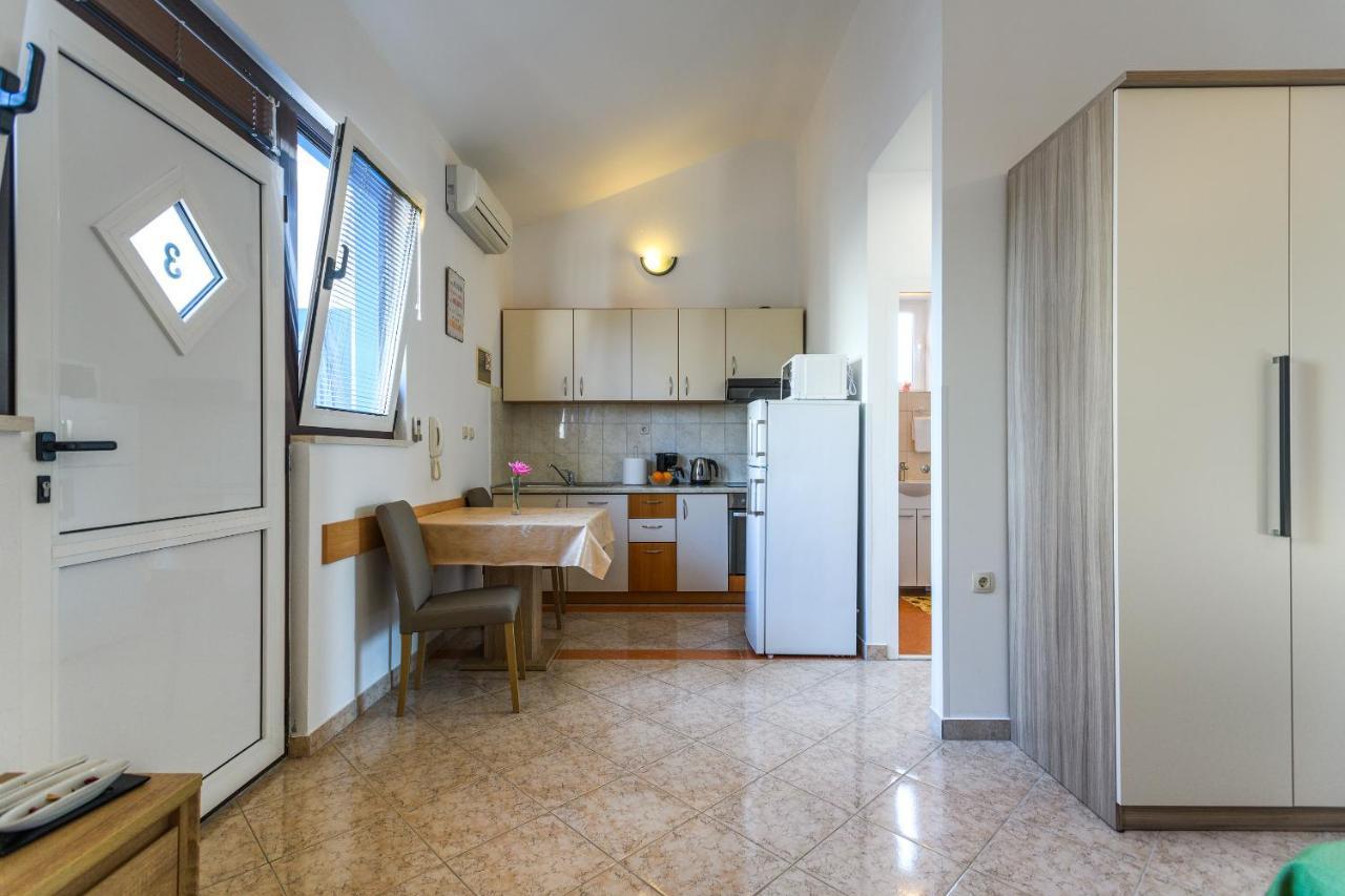 Apartmani Nena Zadar Exteriör bild