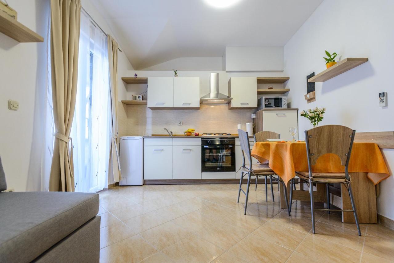 Apartmani Nena Zadar Exteriör bild