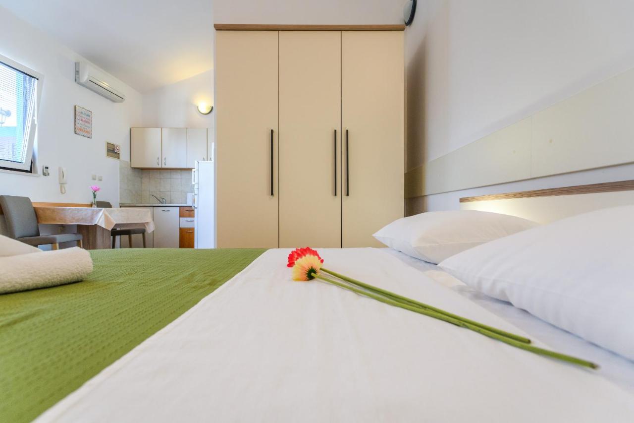 Apartmani Nena Zadar Exteriör bild