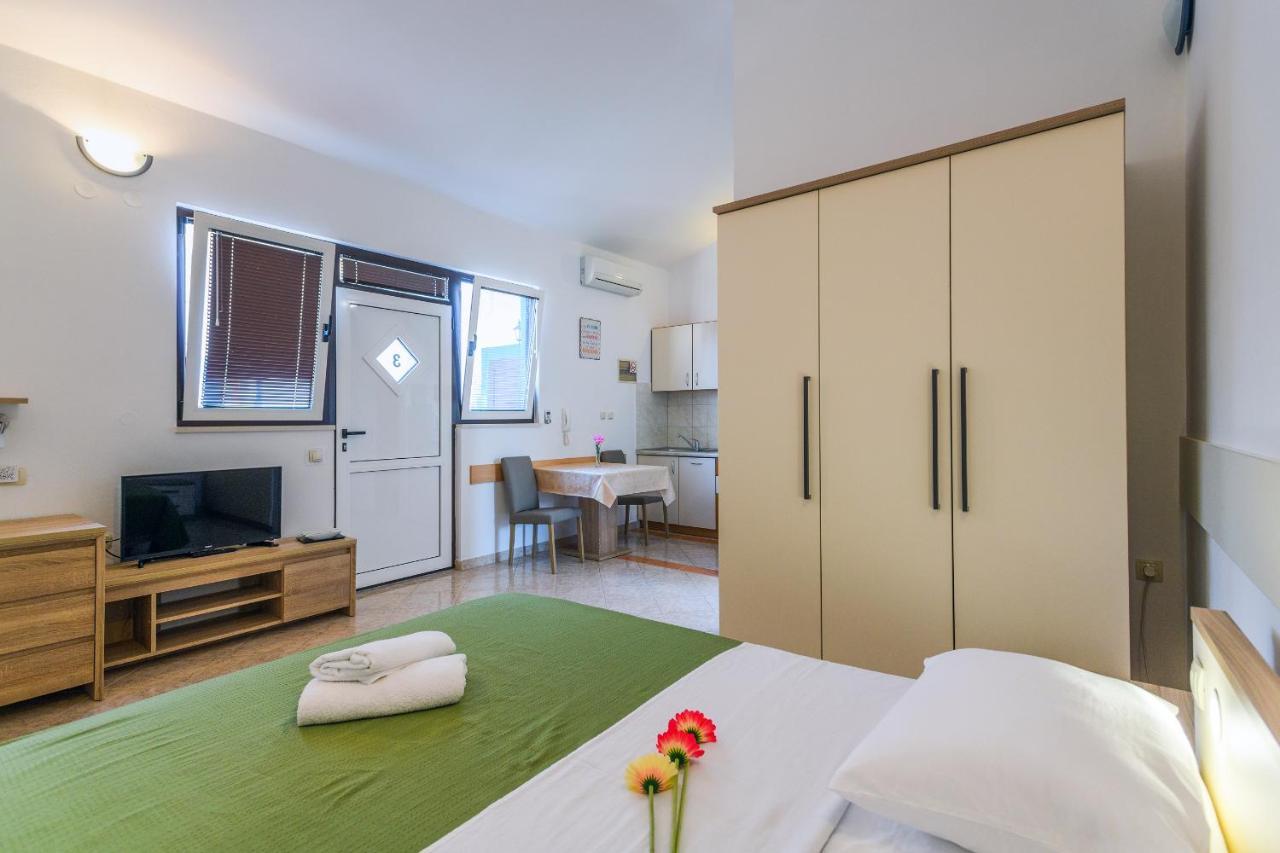 Apartmani Nena Zadar Exteriör bild