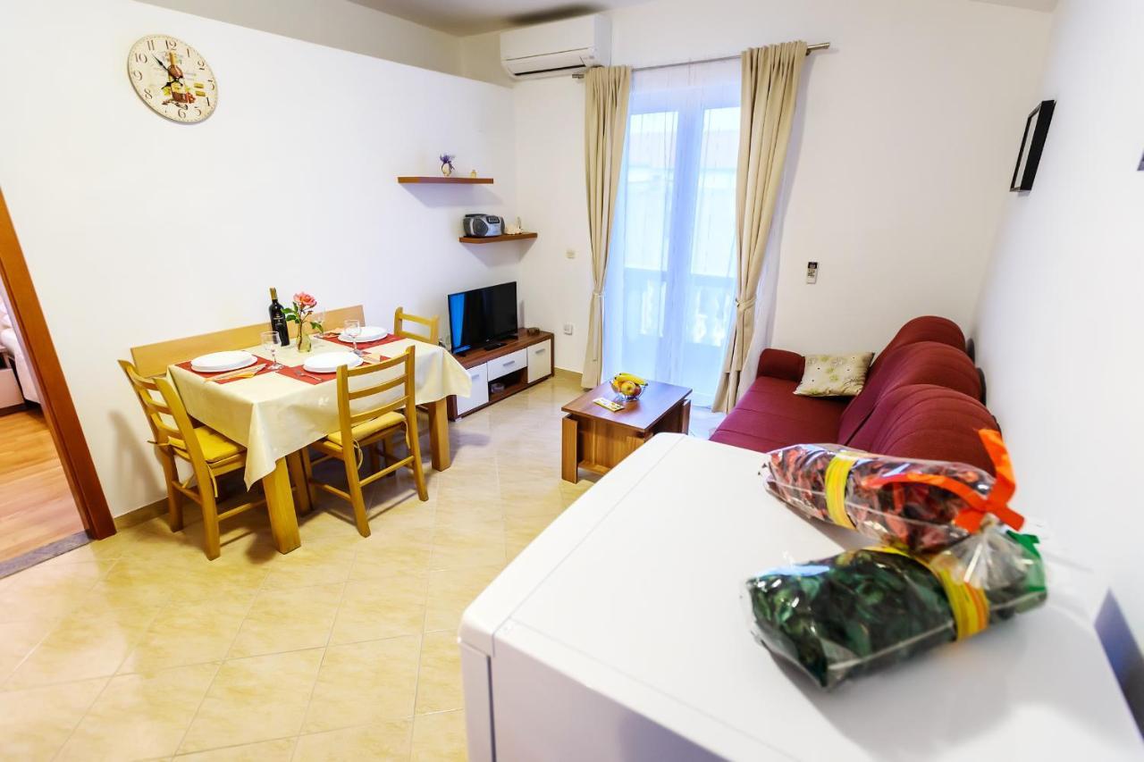 Apartmani Nena Zadar Exteriör bild